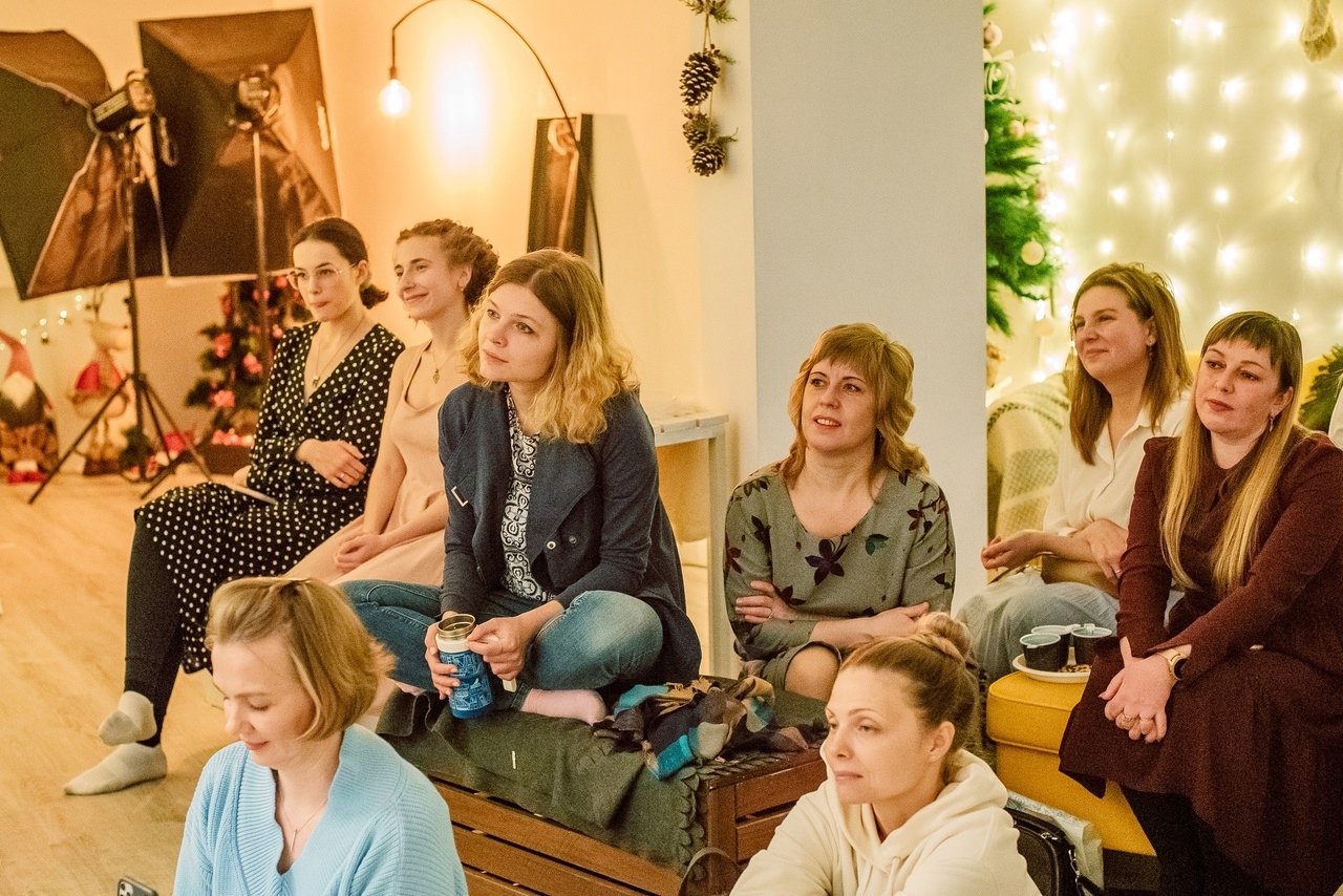 Фото - Лирика-Музыка, которая никогда не кончится-Затонская.jpg Фото - Лирика-Музыка, которая никогда не кончится-Затонская.jpg